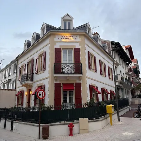 Hotel De Silhouette-2